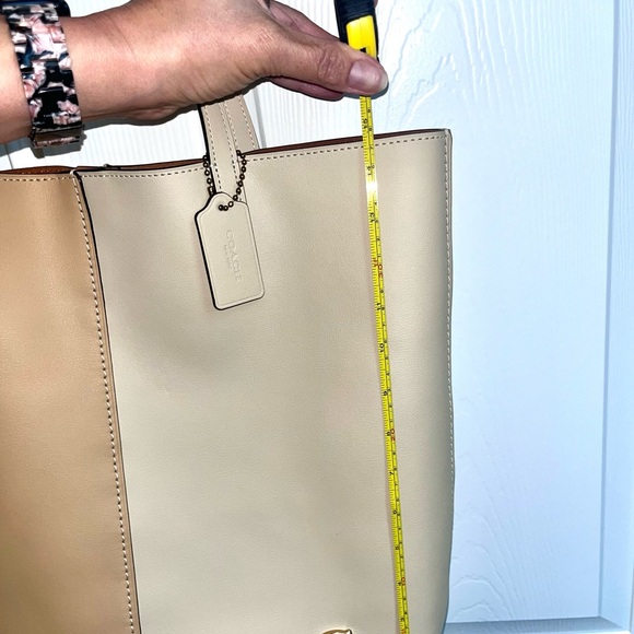 💗 Large Coach Large Tote Bag - Picture 14 of 15